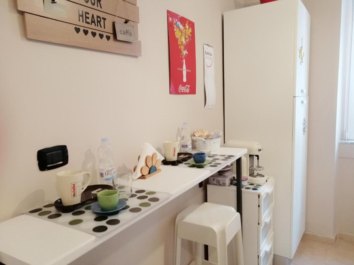 La Casetta Del Piazzale バーリ エクステリア 写真